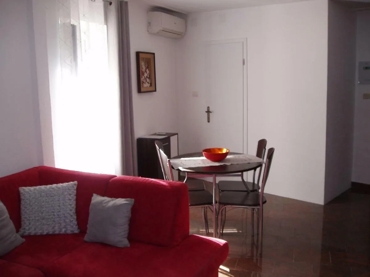 Apartment Oaza Rovinj